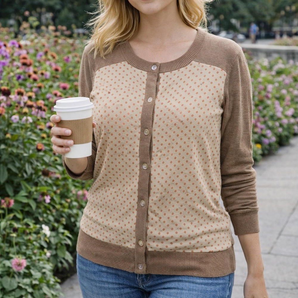 Eddie Bauer Tan and Cream Polka Dot Cardigan Vintage Buttons VGG Size L Women’s